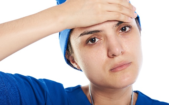 tired_icu_nurse_589 tired_icu_nurse_589
